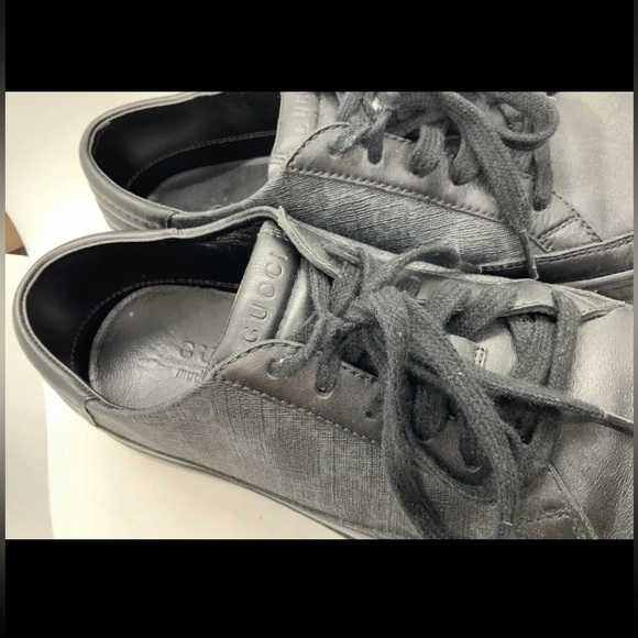 Gucci GG monogram black sneakers - Picture 2 of 5